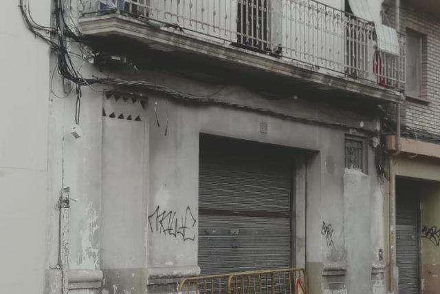 SE VENDE EDIFICIO-CASA EN C/MARIANA PINEDA DE BURJASSOT POR 400.000,-€.